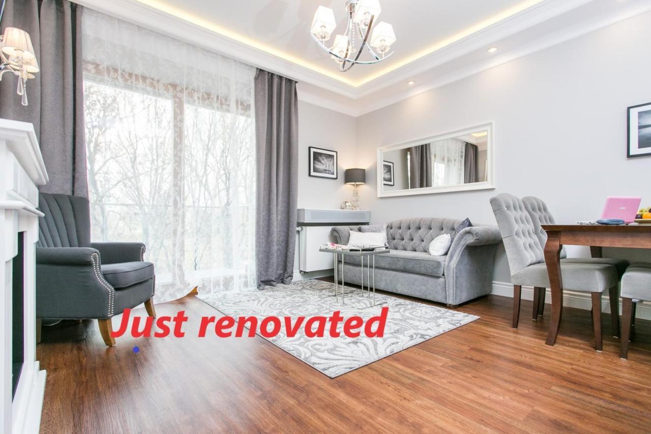 Executive 2-Bedroom Apartment Krakow Exterior photo