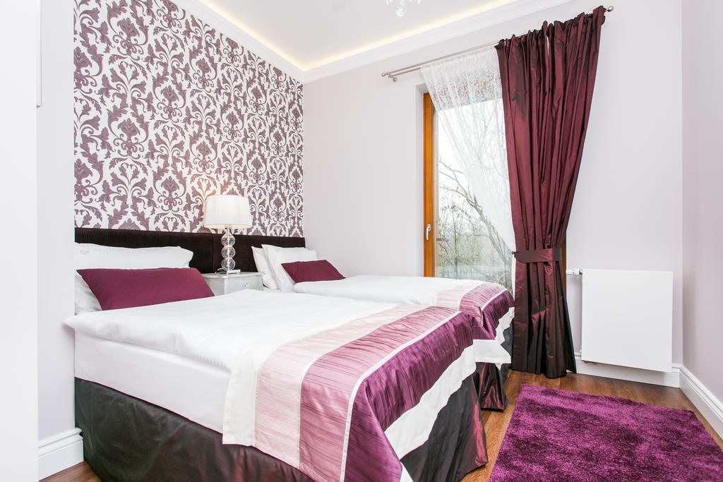 Executive 2-Bedroom Apartment Krakow Room photo