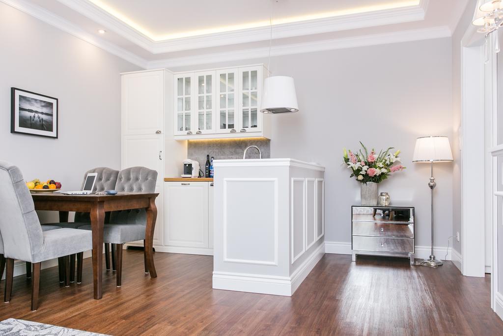 Executive 2-Bedroom Apartment Krakow Exterior photo